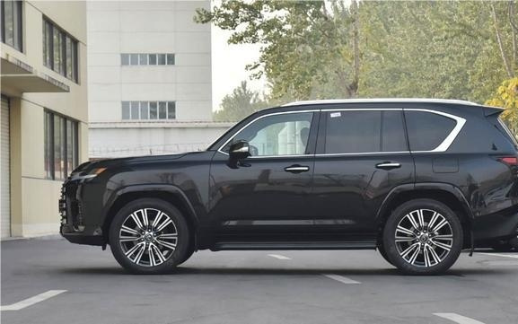 雷克萨斯、克莱斯勒将召回多款进口车，涉及LX600、全新大切诺基等车型