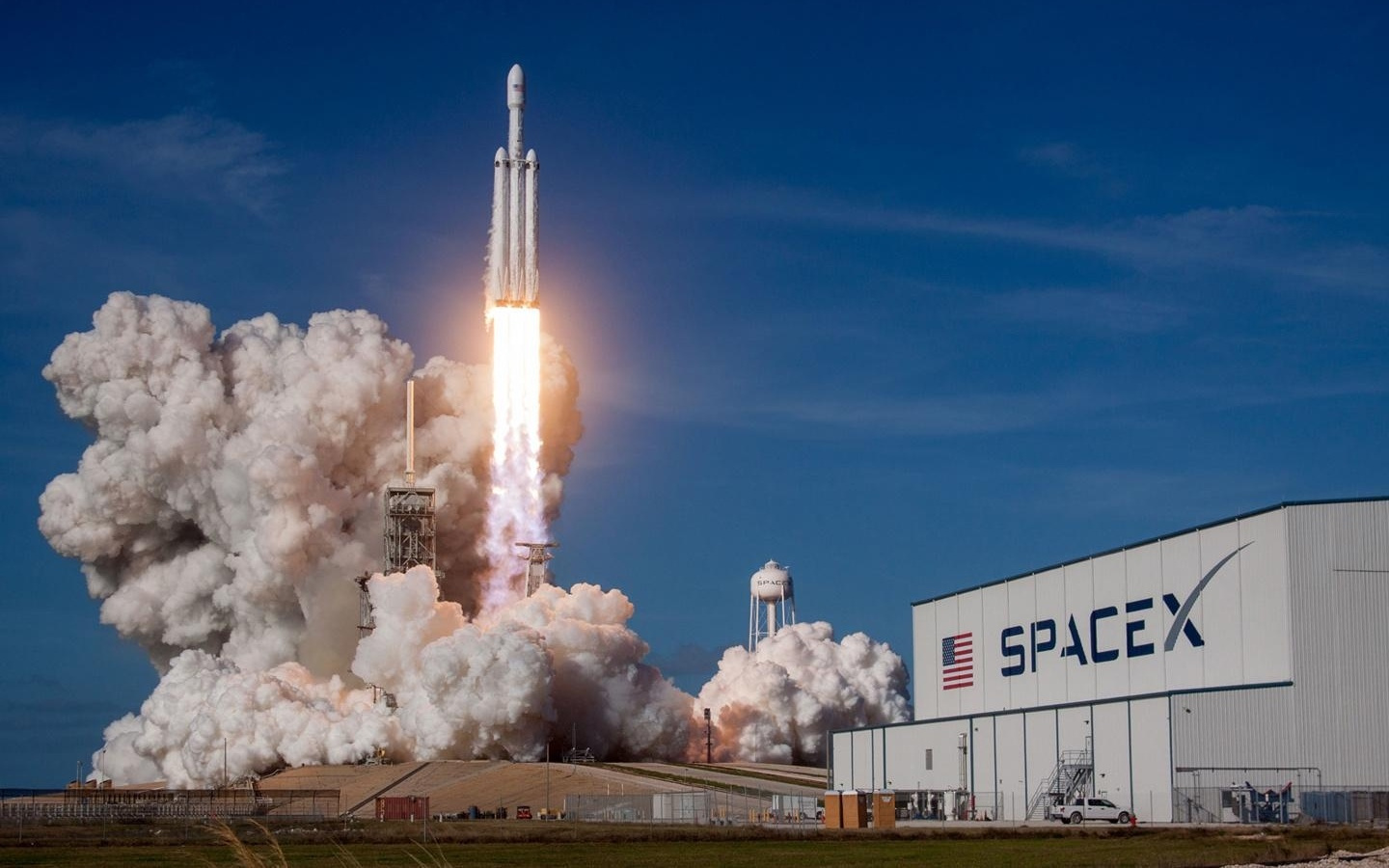 SpaceX计划在全球多地建设太空港，支撑星舰每年数千次发射