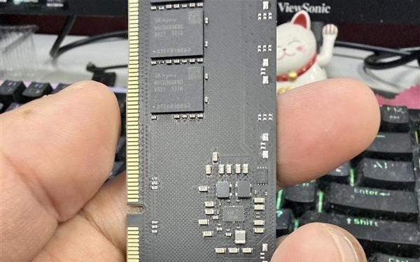 SK海力士第二代A-Die DDR5芯片曝光：原生频率可达7200MT/s！
