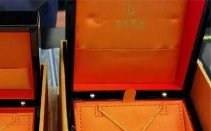 利空突袭！芯片巨头，大跳水