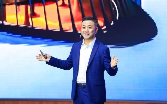 “去峰顶看金融智能体的朝阳”,与华为开辟的登山之路