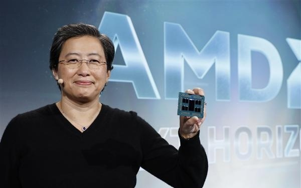 用汽车下令数千家供应商剥离中国供应链，2027年前完成；苹果获得微信小游戏抽成15%；阿里秘密启动千问项目，对标ChatGPT