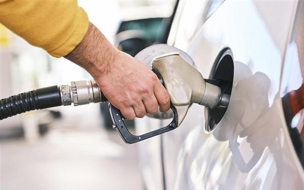 上汽大众刘懿艳：建议新出政策不再区别燃油车和新能源车 设定同样补贴标准