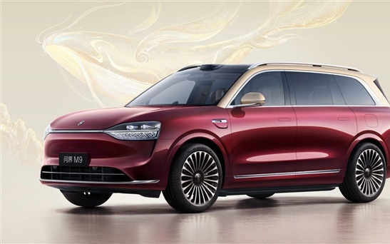 最新纯电车保值率出炉：问界M9稳居第一 小米SU7排第七