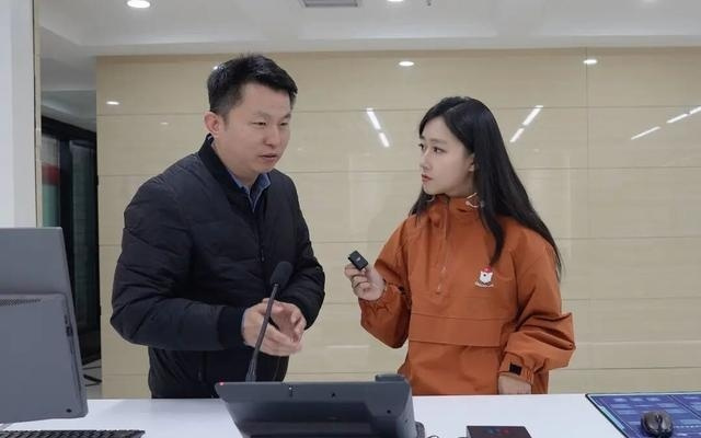 接陌生电话不要先出声