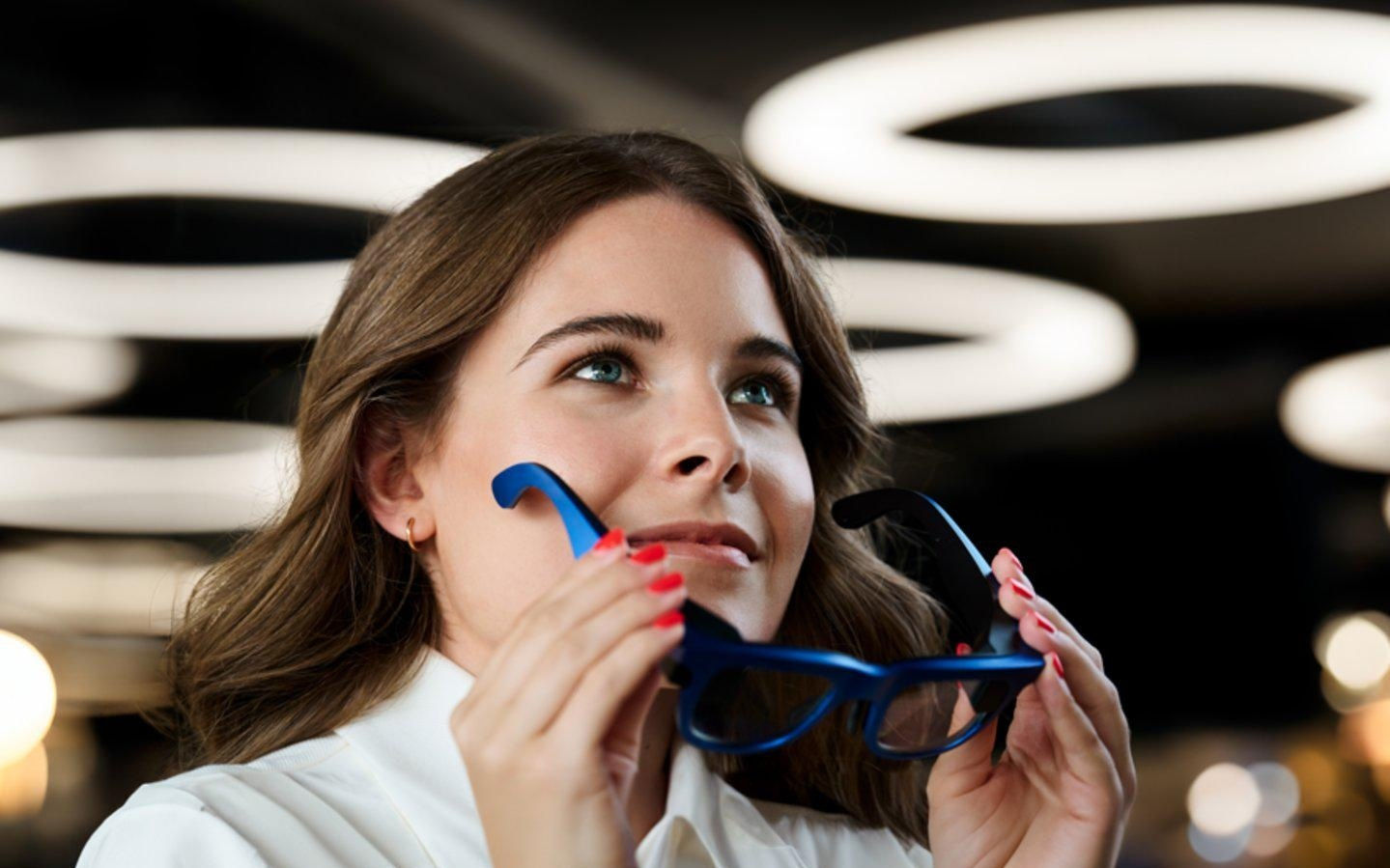 销量狂飙、冲刺IPO，AI眼镜博弈下的新叙事