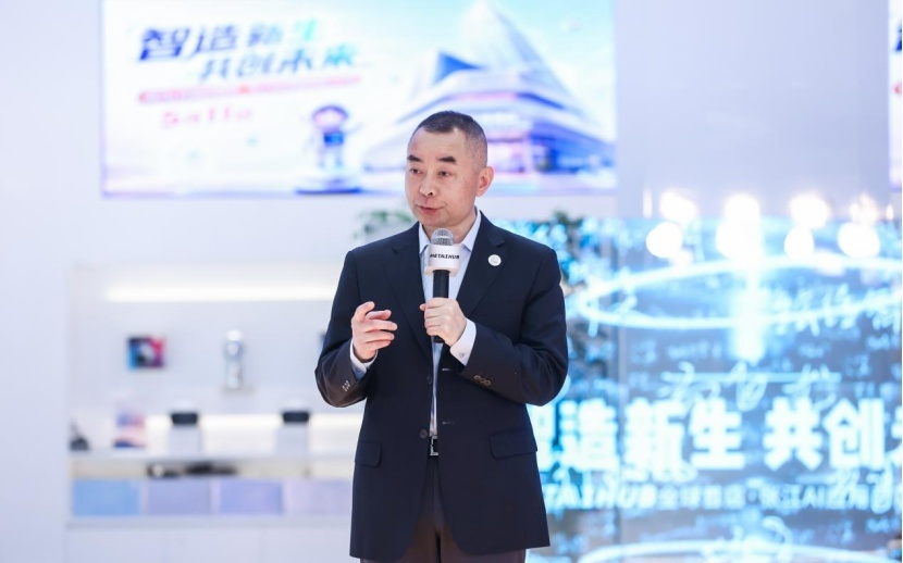 五大场景连接真实生活，AI应用商店在张江开业