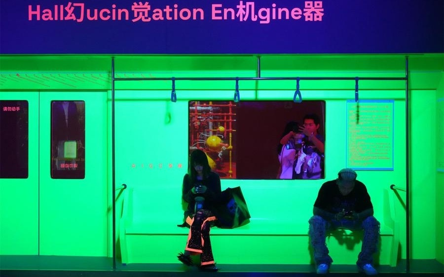 AI倒逼人类思考：什么是深度的美