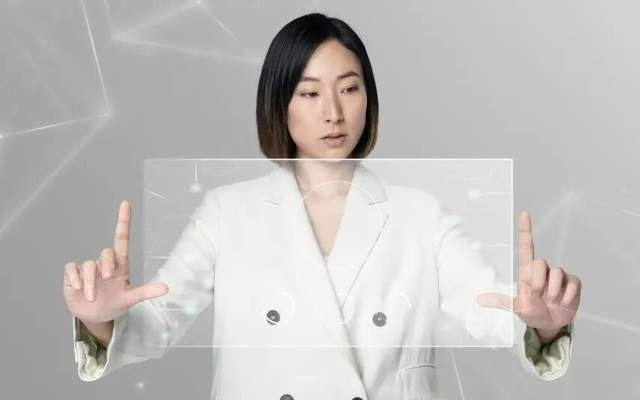 ChatGPT和传统搜索引擎，在一条钢丝上越走越近