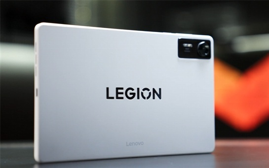 安卓小平板口碑王！新款联想拯救者Y700搭载第五代骁龙8至尊版