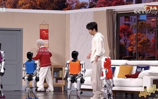 仿真蔡明太真了！春晚舞台的“仿生人形机器人”有何来头？｜科学家马上回答