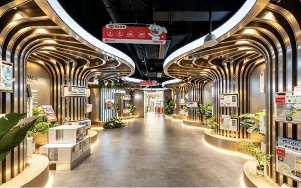 京东MALL落地香港，三年将拓至6-8家门店