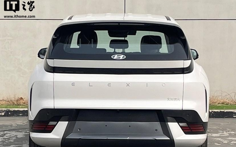 北京现代旗下首款基于纯电平台 SUV 车型 ELEXIO 内饰官图公布