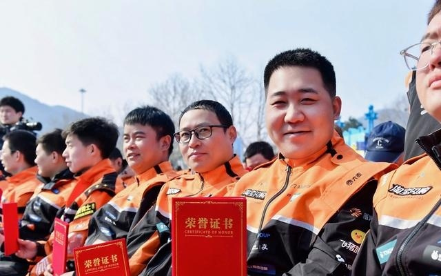 淘宝闪购“17城市骑士日”升级：九大权益重奖385名骑士