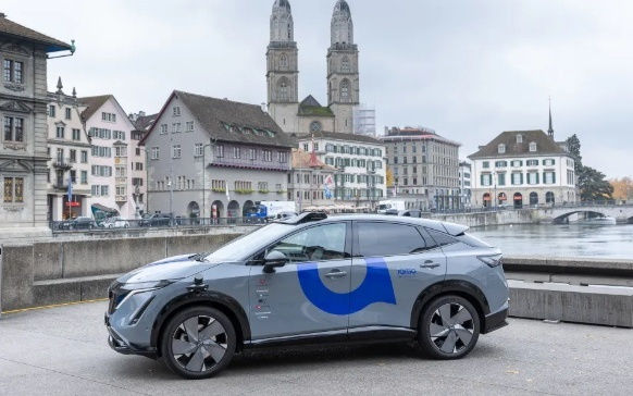 文远知行成为全球唯一拥有八国自动驾驶牌照的科技公司