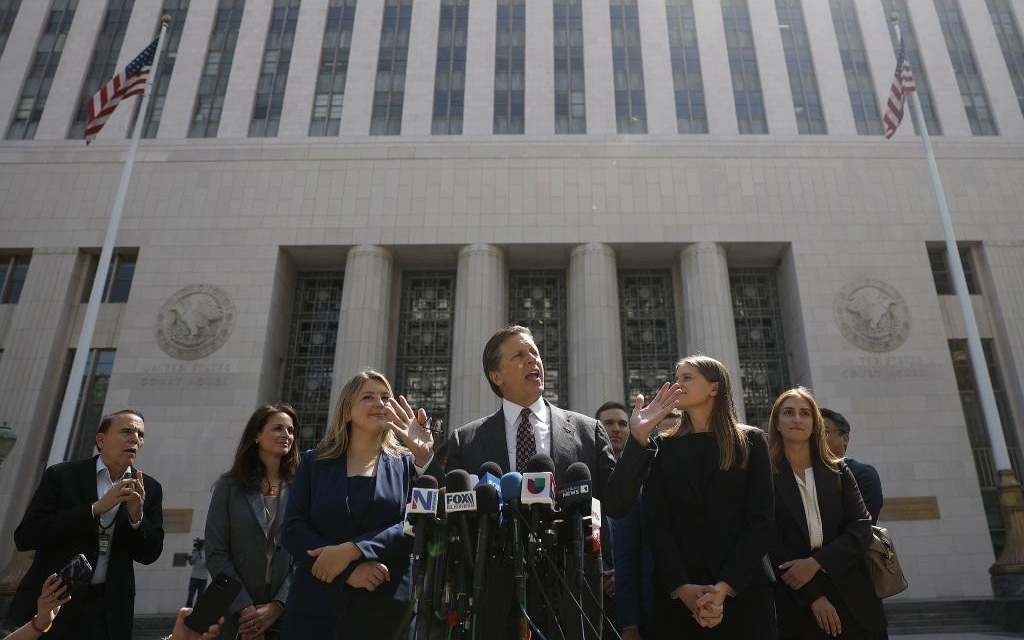 澎湃思想周报丨出版与书评的危机；社交媒体的“滑铁卢时刻”