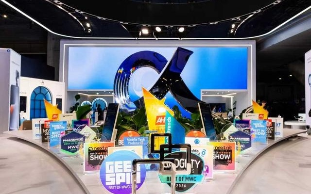 荣耀包揽70多项MWC海外媒体奖