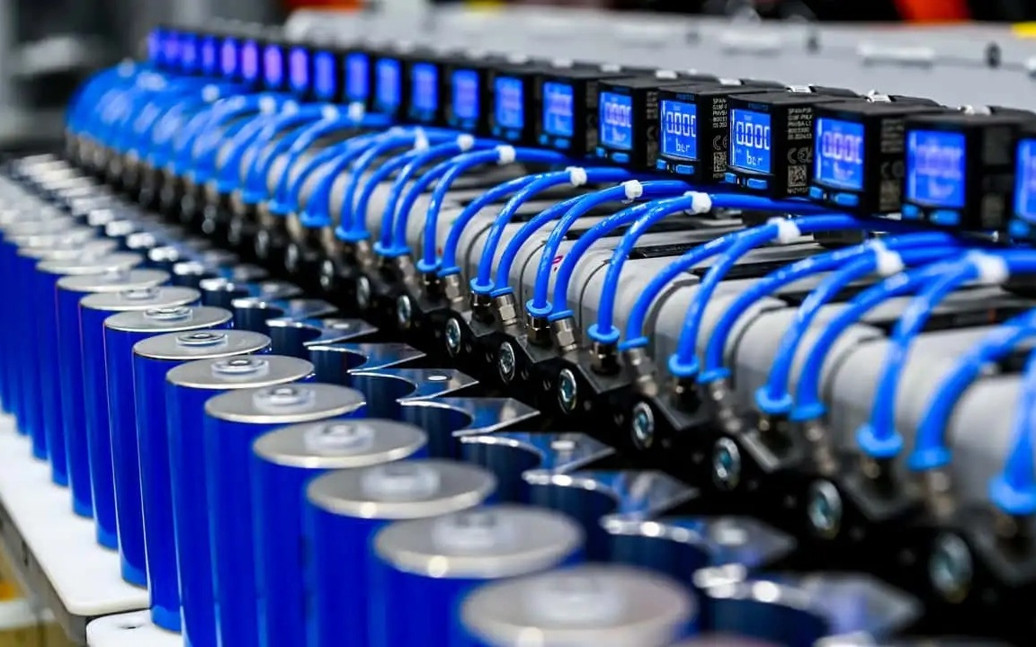 高度依赖中国供应链，欧洲电动汽车电池生产本土化遇挫