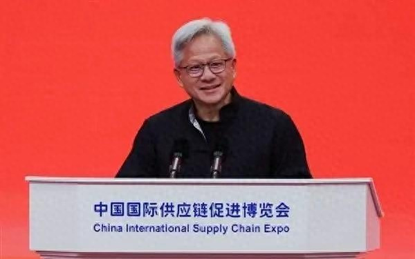 黄仁勋谈人工智能：“谁最聪明”不再关键，“谁最实用”才决定价值