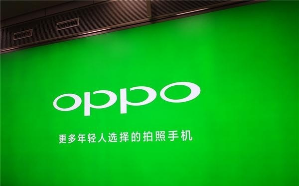 OPPO这波操作太牛：辟谣“拒绝豆包手机合作 ” 还牵手了支付宝