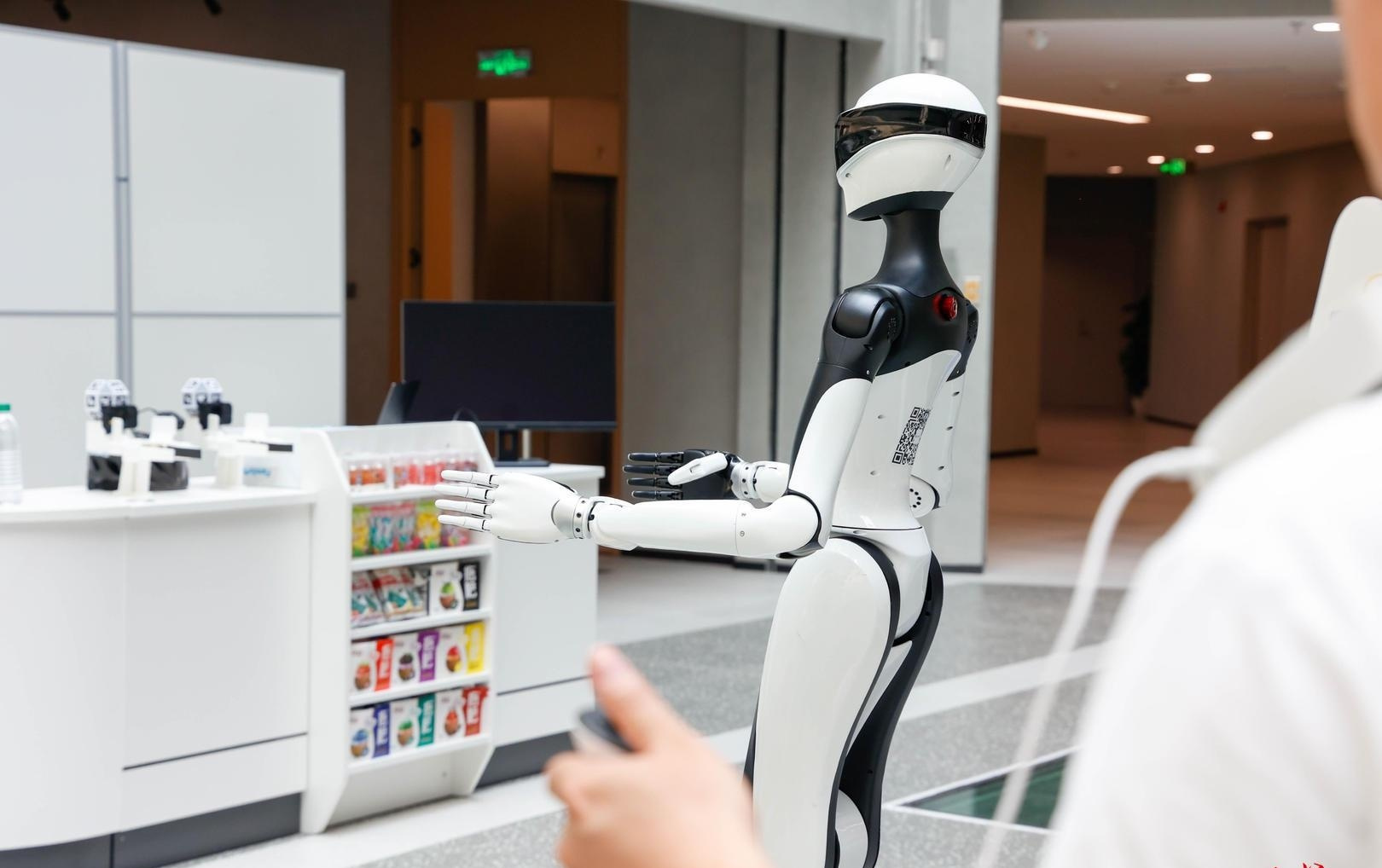 50项人工智能清单发布，10余家人工智能企业科技成果集中亮相