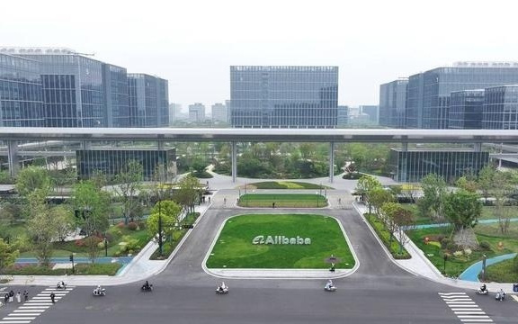 阿里财报：AI商业化开启，AI收入占比首破30%，即时零售市场规模稳定
