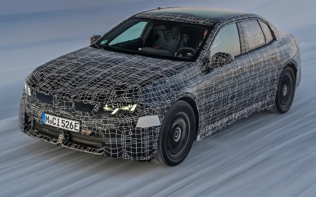 宝马新世代BMW i3在北极圈完成极寒测试，3月18日全球首秀