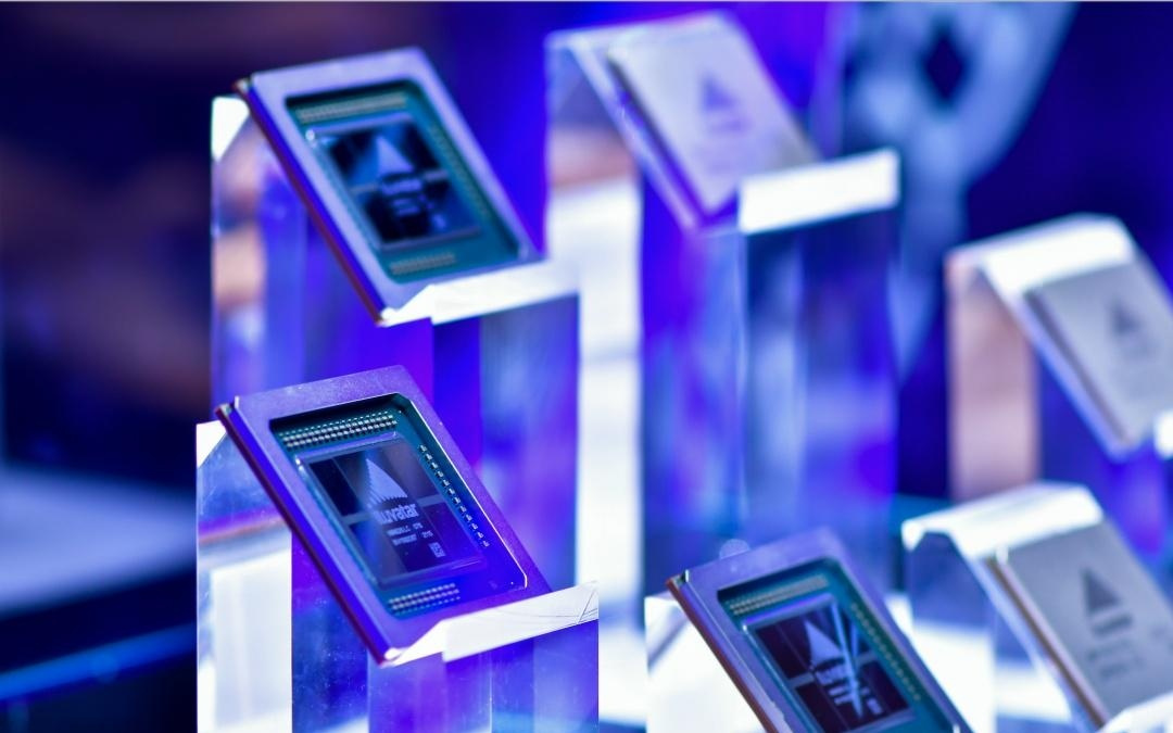 上半年亏超6亿，又一国产GPU独角兽冲刺港股IPO