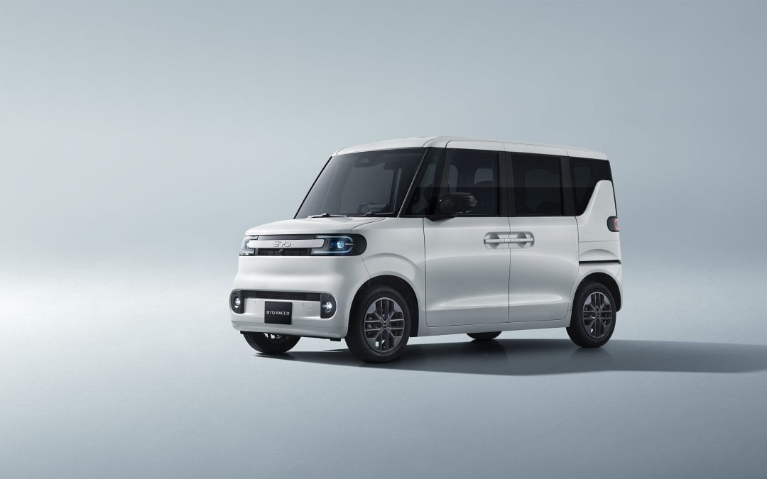 比亚迪首款纯电K-Car“RACCO（海獭）”内饰公布