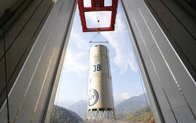 首位中国科学家获COSPAR大奖 一颗小行星将命名“王劲松星”|科技观察
