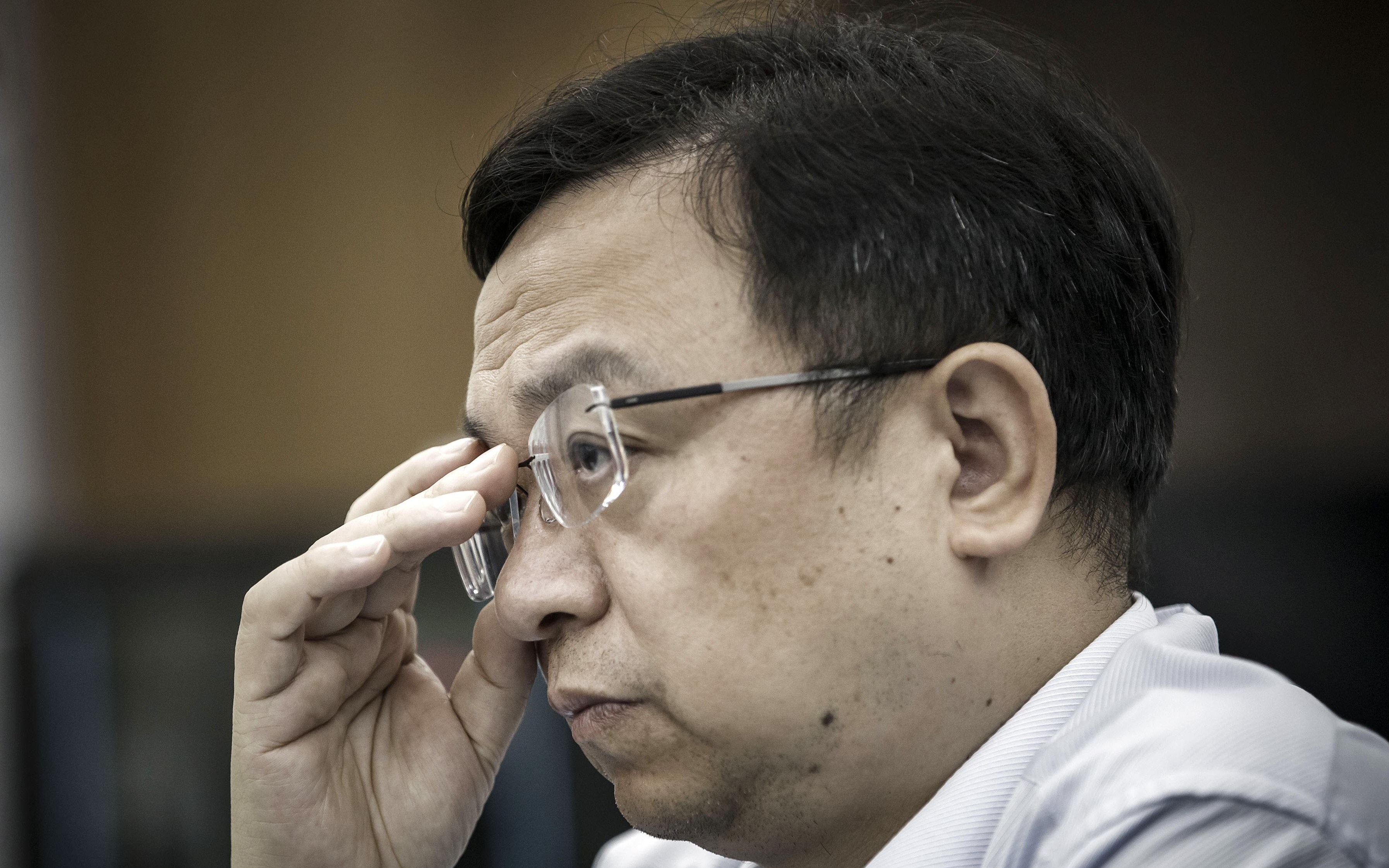 刀片再出鞘，王传福能否杀出“逆风局”？