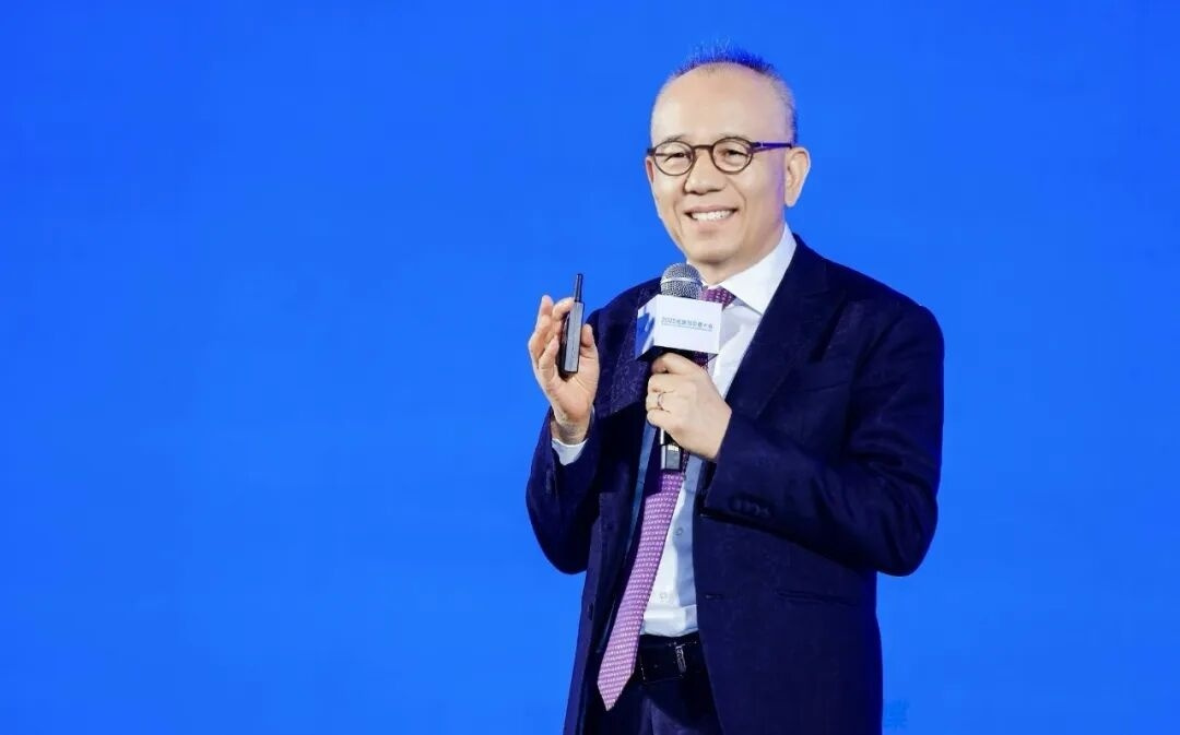 SaaS盈利后,金蝶押注AI再造一个自己