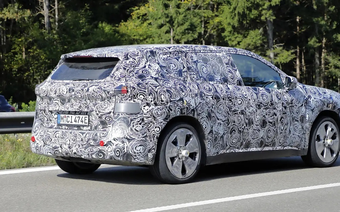 外观大改，宝马全新一代iX1纯电SUV谍照曝光