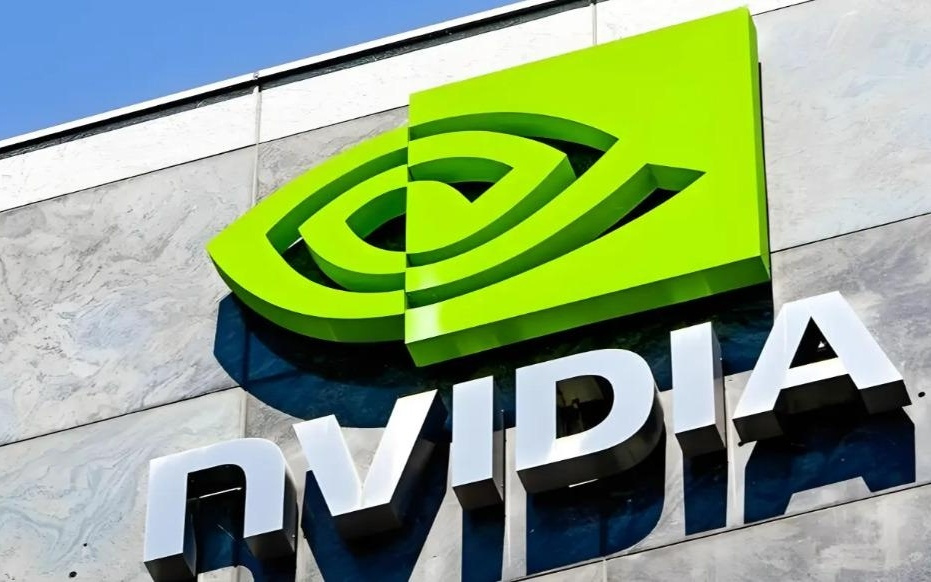 高光业绩难以缓解市场焦虑情绪，英伟达股价经历“过山车”，达利欧称“泡沫还未戳破”