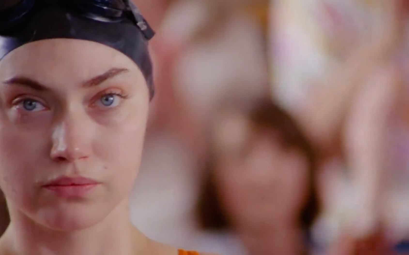 早报｜华为首款鸿蒙二合一平板电脑正式亮相/App Store 年度最佳应用入围名单公布/胖东来年薪50 万招聘国内仅 8 所高校符合