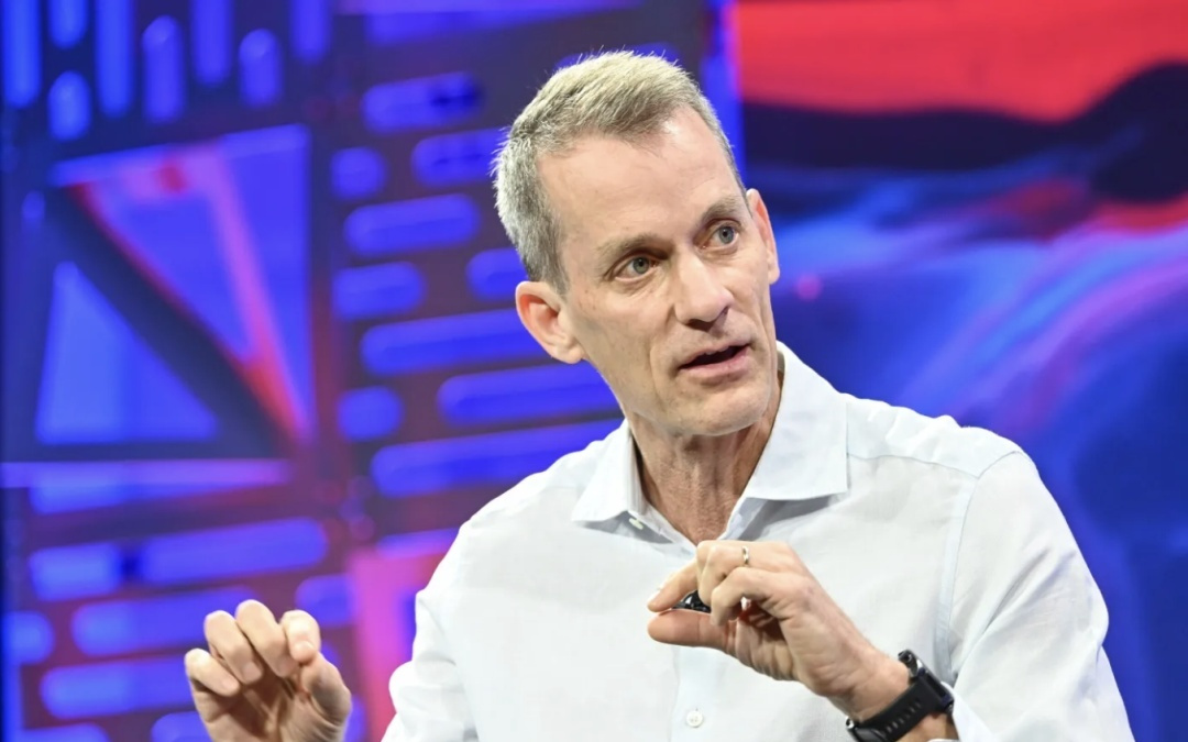 图灵奖大佬来听课,竟然只能坐地板!谷歌扫地僧有多离谱?