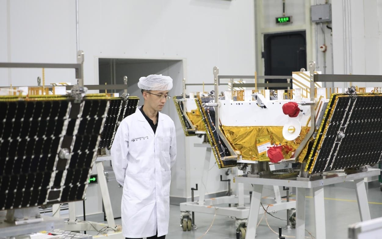 新春走基层·见新｜年产500颗星的“超级工厂”，藏着一群年轻人的星河守望