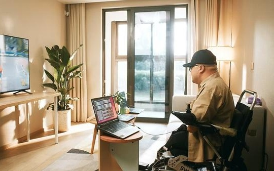 马斯克的脑机接口公司不断取得突破，那么中国的脑机接口技术到底有多强