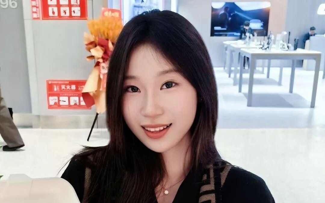 现在的年轻人，喜欢与“数字知己”AI聊天？『心灵加油站』（283）