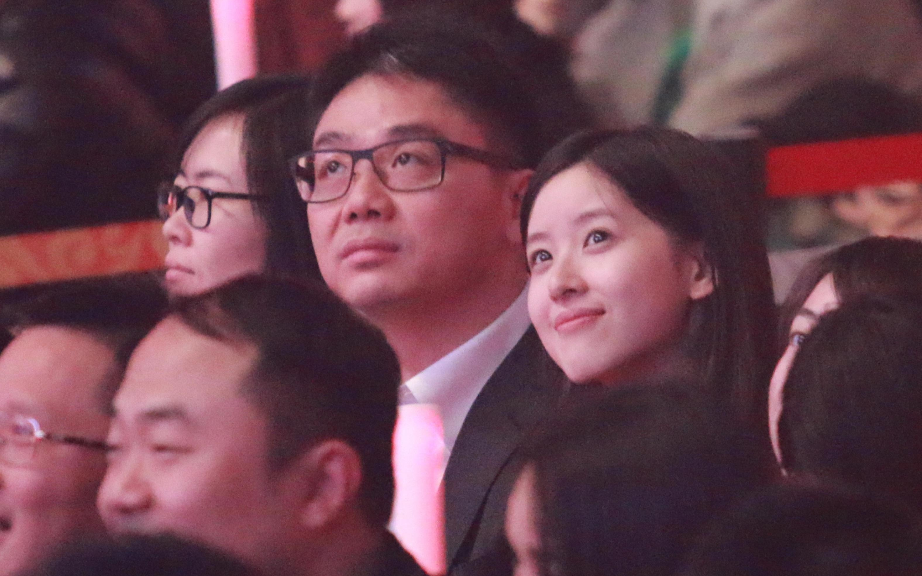 就等着东哥下场了