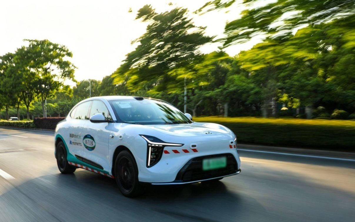 Momenta高阶自动驾驶示范应用许可落地新城市 Robotaxi全球布局加速