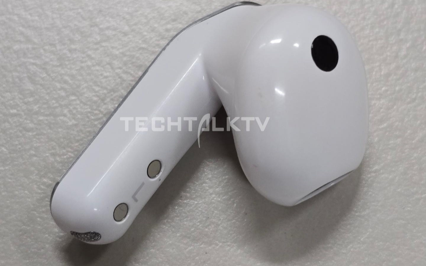 三星Galaxy Buds4/Pro耳机机模曝光