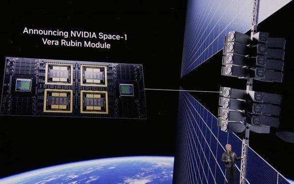 AI迈入“星际时代”：英伟达黄仁勋发布Space-1 Rubin模块