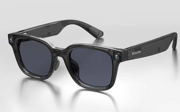 从“极客”走向“大众” AI眼镜的“iPhone时刻”已至 丨新经济观察