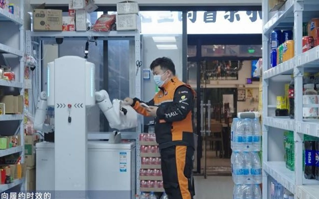 机器人实现家庭与前置仓场景双落地