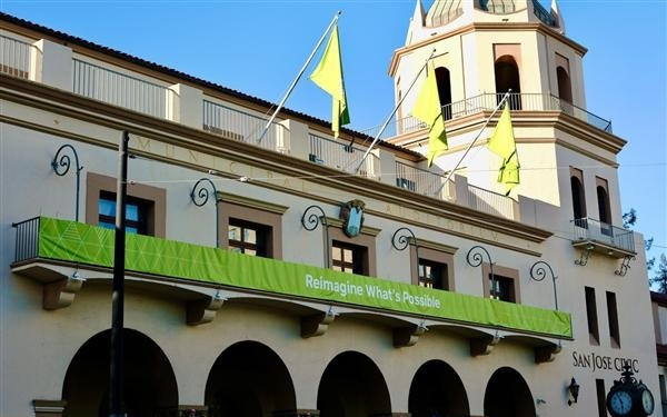 NVIDIA DGX Spark支持4台集群组网!性能线性飙升