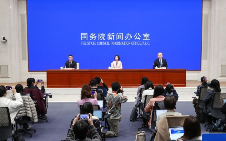 AI“翻译官”在岗，机器人乐队表演！中关村论坛年会3月25日举行