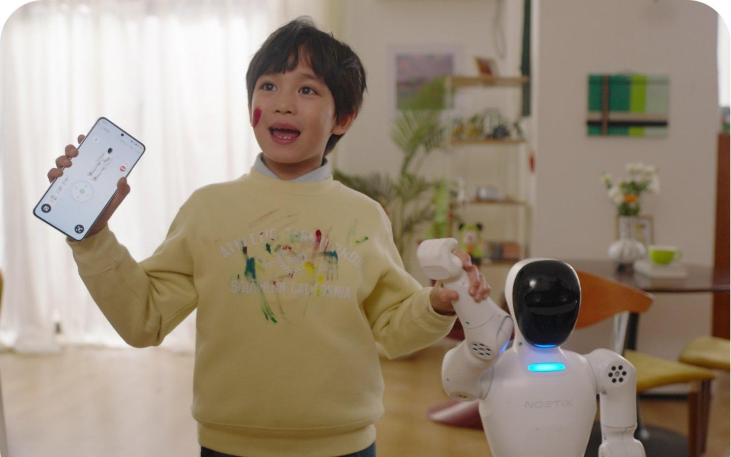 对话松延动力姜哲源：万台交付，小布米Bumi进入家庭教育场景｜AI Founder 请回答