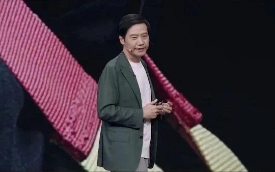 雷军向海外转50亿美金？小米回应