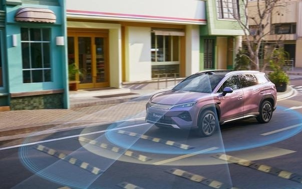 补能体验全面革新，主流纯电SUV竞争进入新阶段｜车市观察